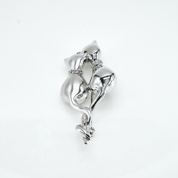 Vintage Brooch, Cat Pin, Gifts for Cat Lovers, Vintage Costume Jewelry - Picture 7 of 10